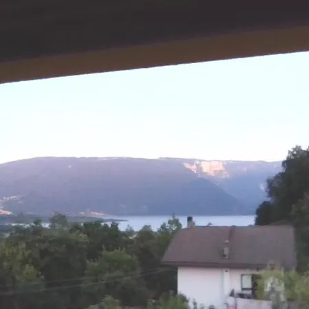 Dama Del Panzió
